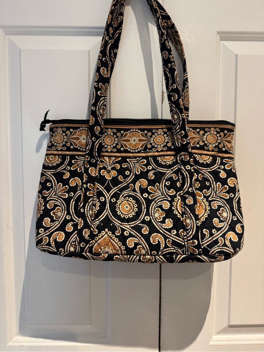 Vera Bradley Black Tote and makeup bag , Black  Paisley Motif